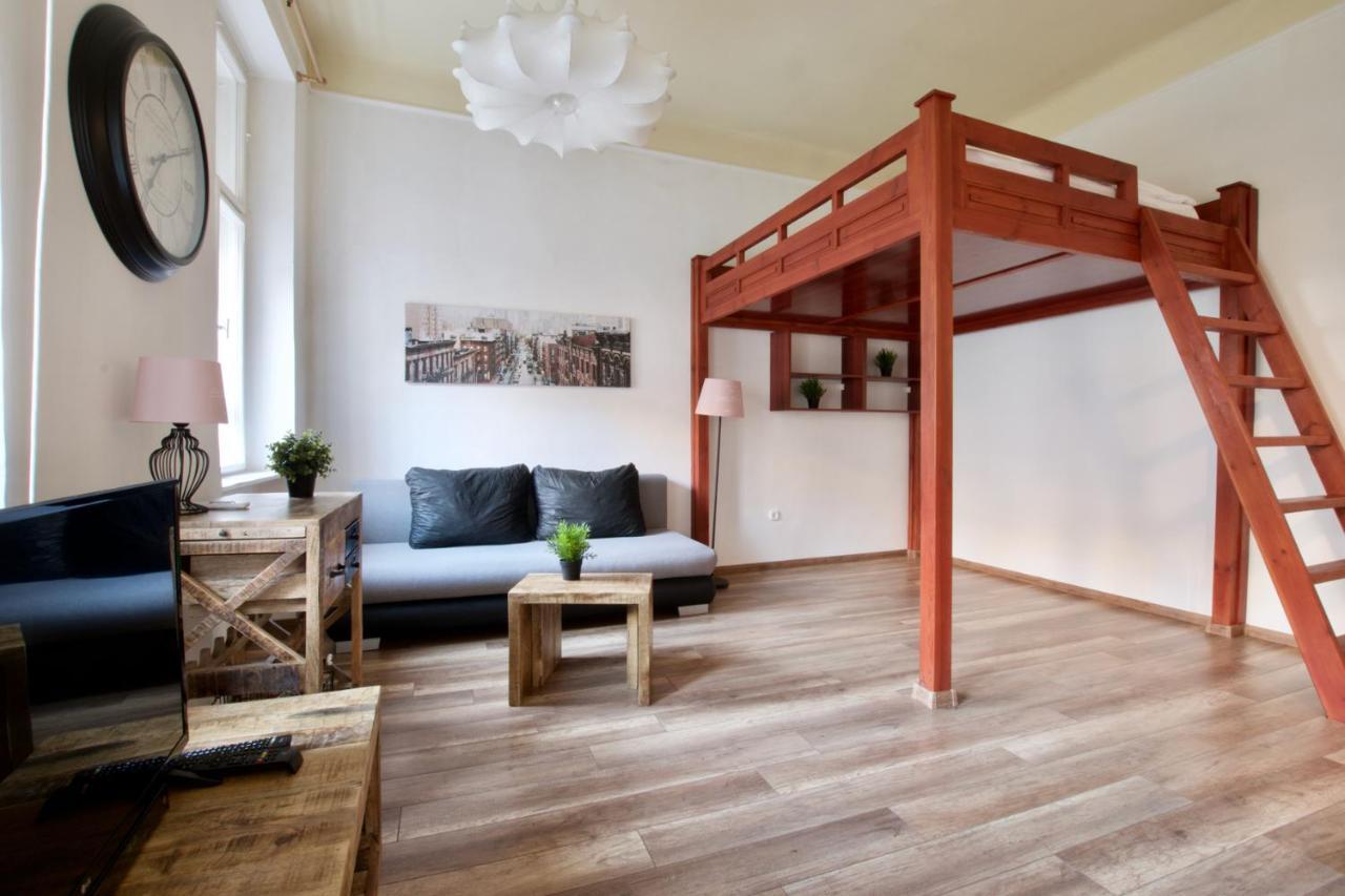 Standard Apartment By Hi5 - Nyugati Square Budapest Exterior foto